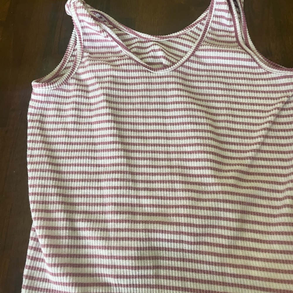 Women’s tank top